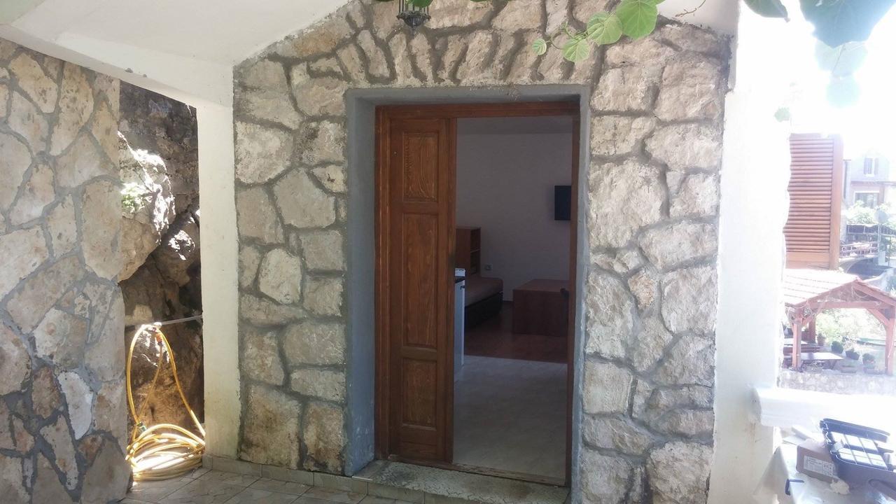 Skadar Lake - Karuc Apartments מראה חיצוני תמונה